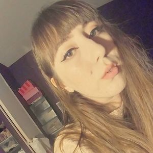 Meet your Posher, Miriam